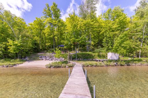 21150 Moose Point Road, Grand Rapids, MN 55744