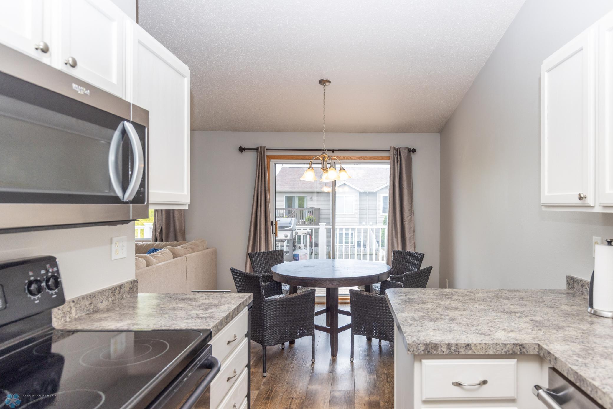 4779 townsite-25.jpg