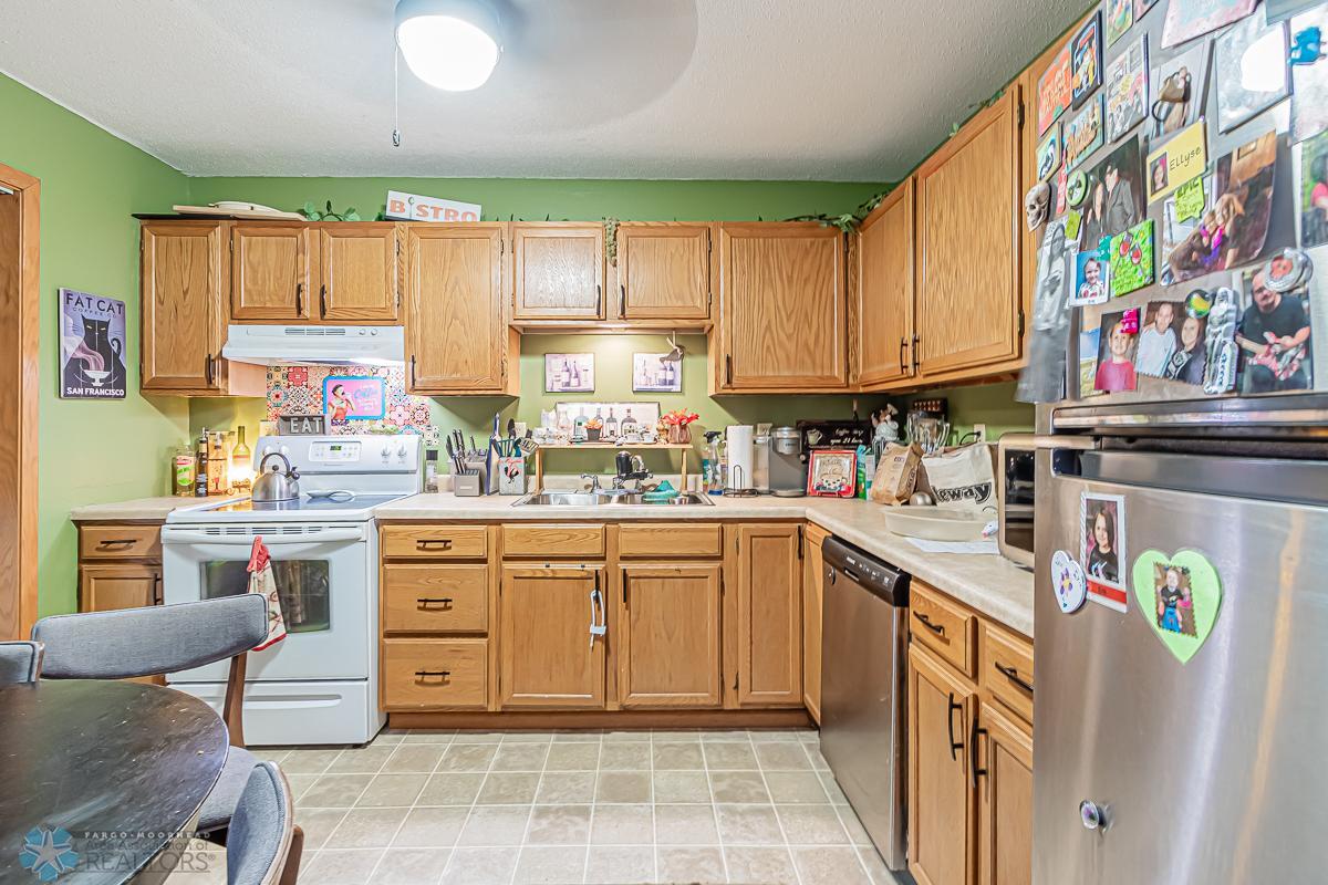 1516 35th St S unit 201, Fargo, ND 58103, USA-10.jpg