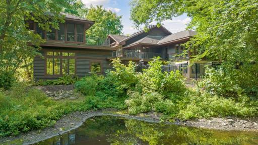 1698 Dodd Road, Mendota Heights, MN 55118