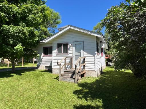 140 4th Street NE, Mcintosh, MN 56556