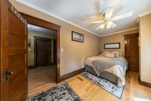 2 walk in closets in this upstairs bedroom