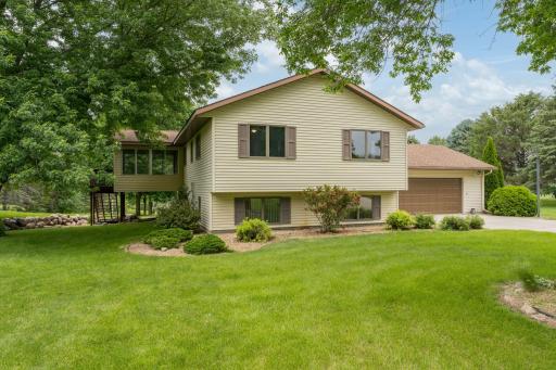 505 River Hills Road, Mankato, MN 56001
