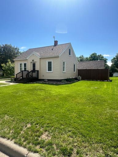 401 3rd Street NW, Little Falls, MN 56345