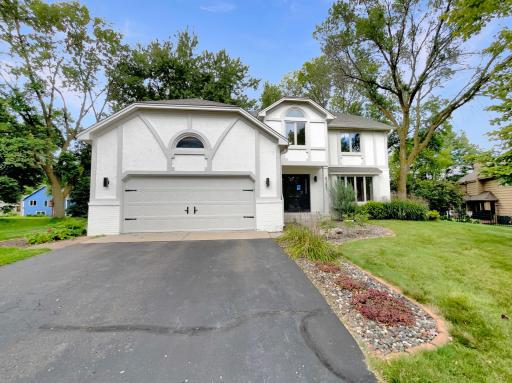 4385 Ithaca Lane N, Minneapolis, MN 55446