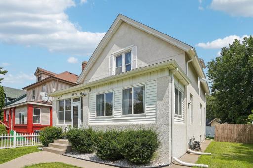 3829 Portland Avenue, Minneapolis, MN 55407