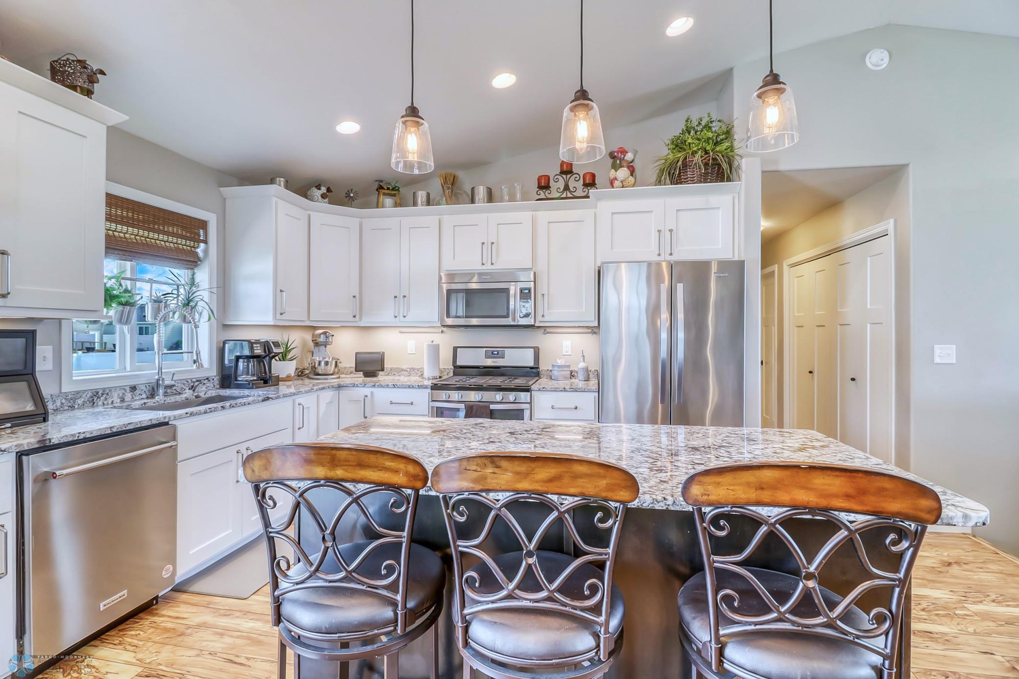 Kitchen1_1.jpg