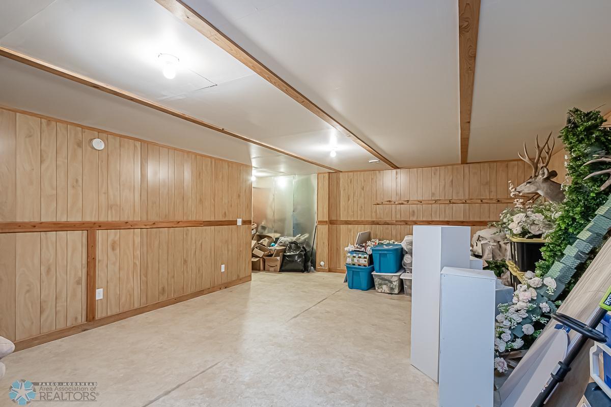 4269 Estate Drive South, Fargo, ND-15.jpg