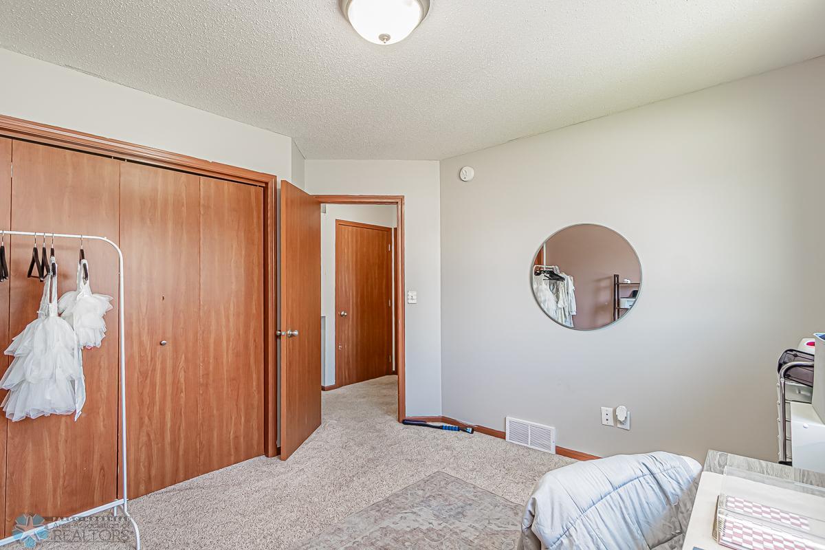 4269 Estate Drive South, Fargo, ND-21.jpg