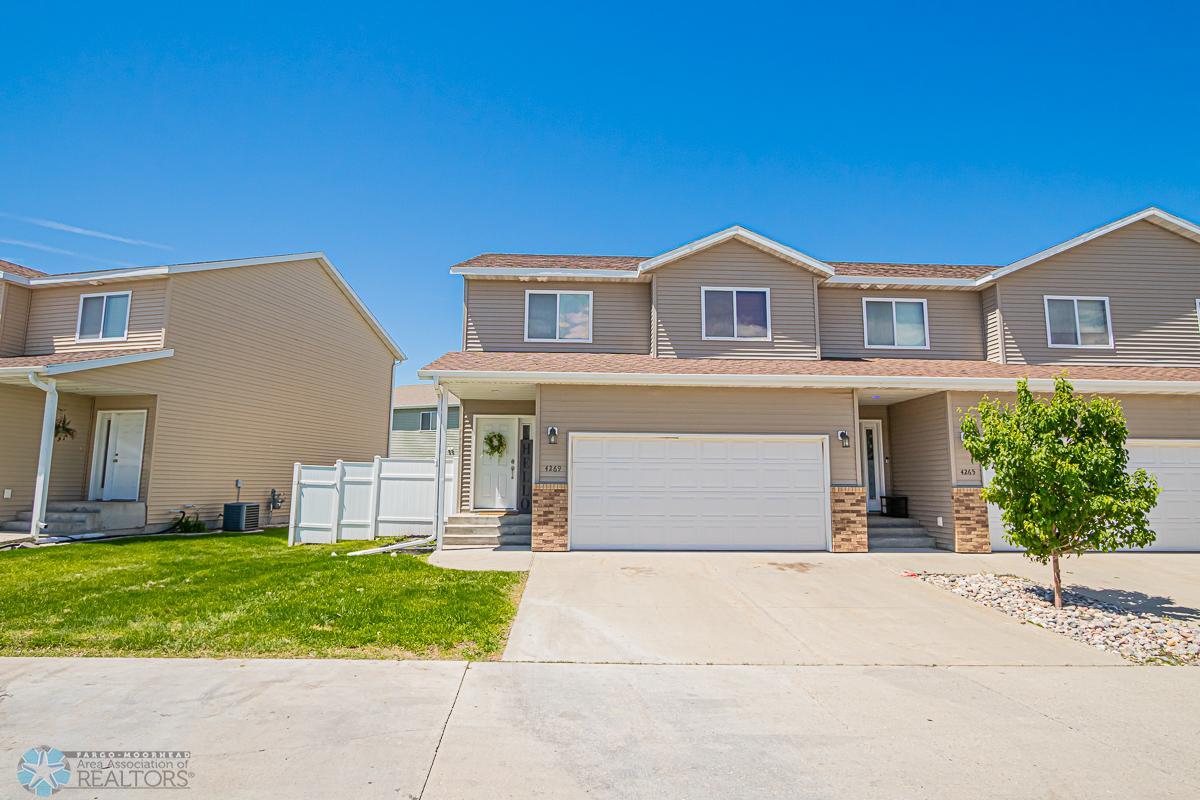 4269 Estate Drive South, Fargo, ND-01.jpg