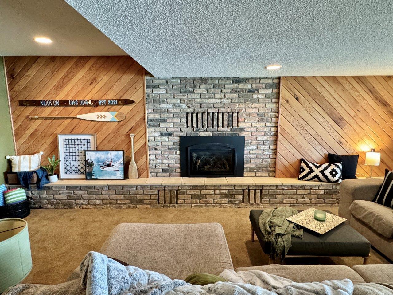 11-Family room (6).jpg