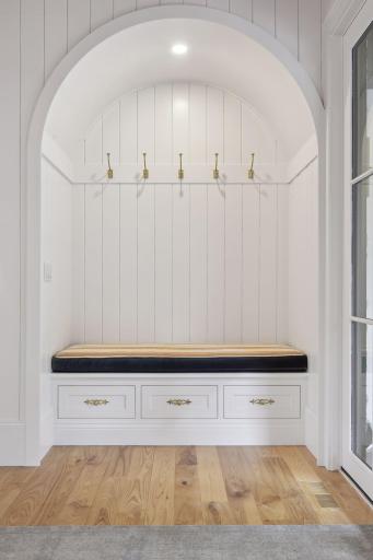 Handy entry hooks and bench