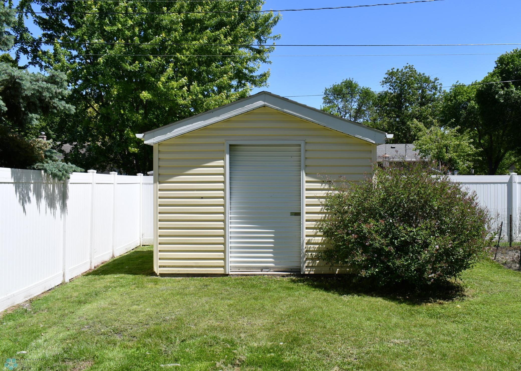23 Backyard Shed.JPG