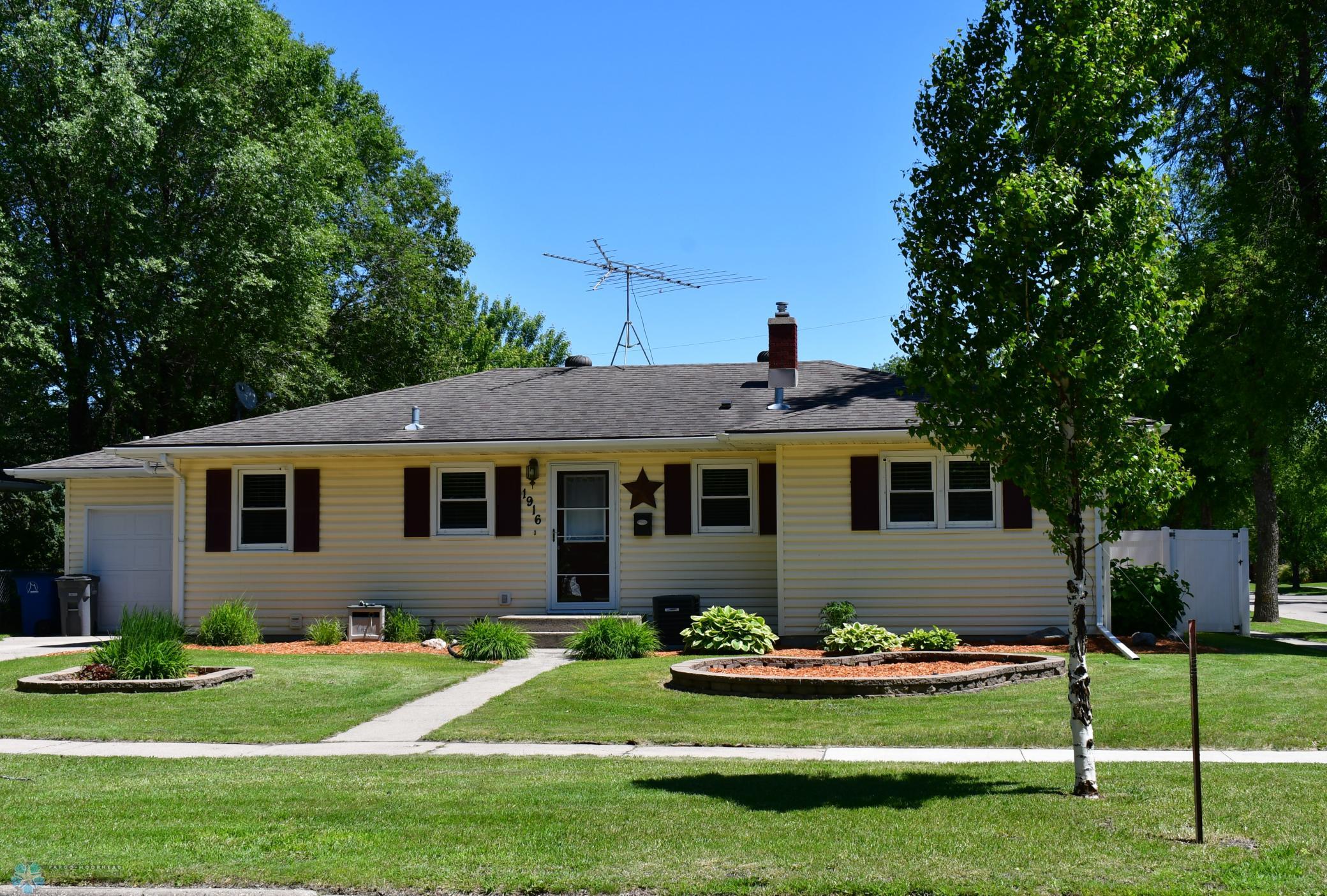Front View 2.JPG