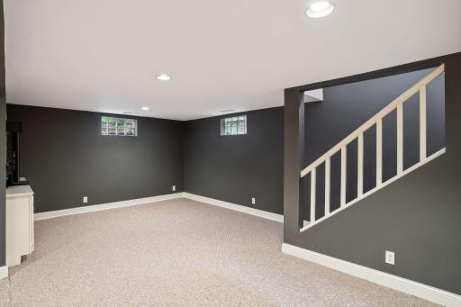130 Mississippi River Boulevard S, Saint Paul, MN 55105