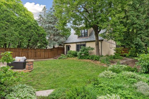 130 Mississippi River Boulevard S, Saint Paul, MN 55105