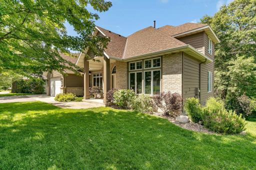 1111 Mill Creek Circle, Saint Cloud, MN 56303