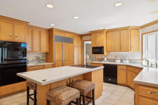 5637 Interlachen Circle, Minneapolis, MN 55436