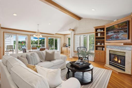 5637 Interlachen Circle, Minneapolis, MN 55436
