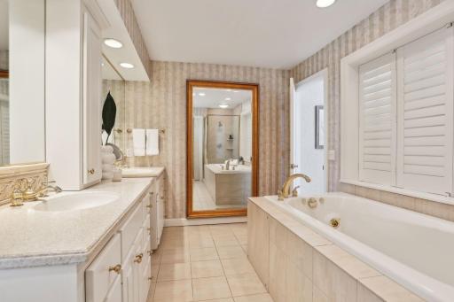 5637 Interlachen Circle, Minneapolis, MN 55436