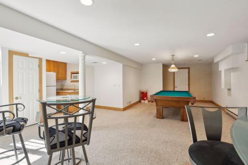 5637 Interlachen Circle, Minneapolis, MN 55436
