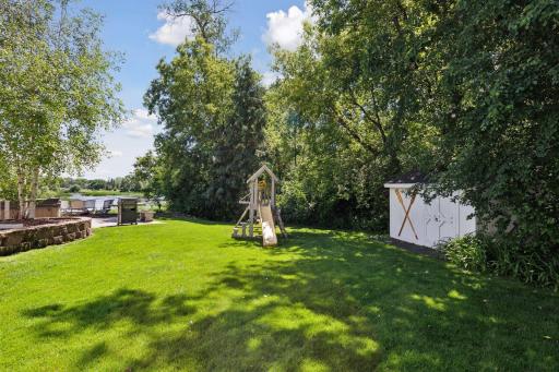 5637 Interlachen Circle, Minneapolis, MN 55436