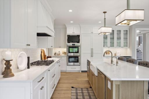 Tailor your new home to suit your lifestyle with professional appliances, custom cabinetry, and luxurious materials.