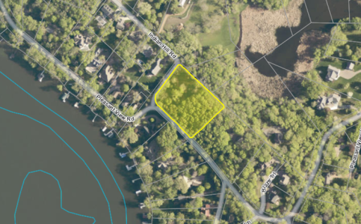 Nestled in a neighborhood of upper bracket homes and sited on 1.76 acres, youâll enjoy seasonal views of Lotus Lake.