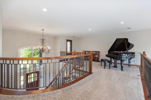 Upper Level Loft area great for library and piano