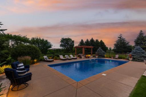 3030 Fairway Circle, Chaska, MN 55318