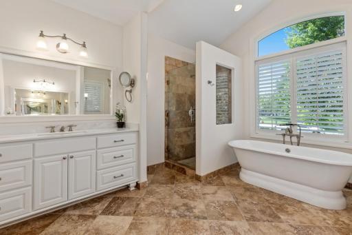 3030 Fairway Circle, Chaska, MN 55318