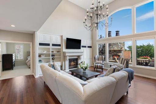 3030 Fairway Circle, Chaska, MN 55318