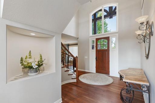 3030 Fairway Circle, Chaska, MN 55318
