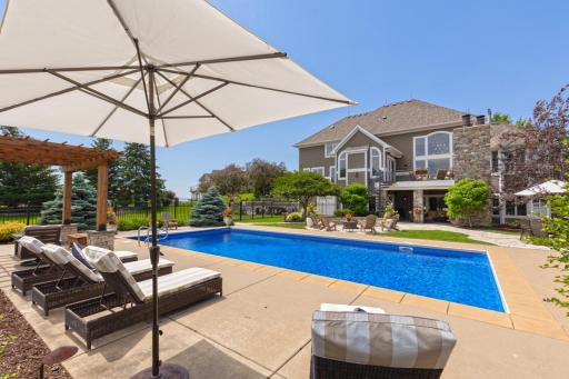 3030 Fairway Circle, Chaska, MN 55318