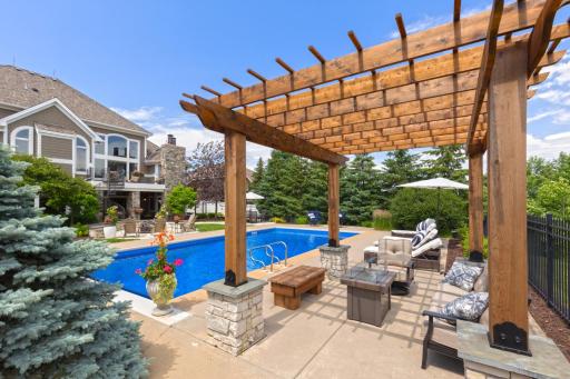 3030 Fairway Circle, Chaska, MN 55318