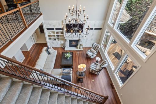 Living Room with exceptionally High Ceilings