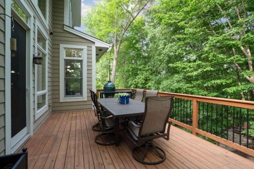 6965 Lake Harrison Circle, Chanhassen, MN 55317