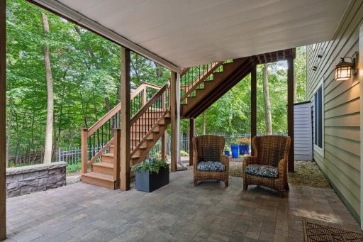6965 Lake Harrison Circle, Chanhassen, MN 55317