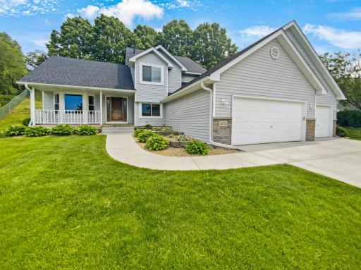 16770 Javelin Avenue, Lakeville, MN 55044