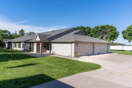 1024 N 1st Avenue, Fergus Falls, MN 56537
