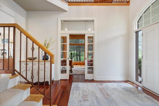 1520 W Farm Road, Chaska, MN 55318