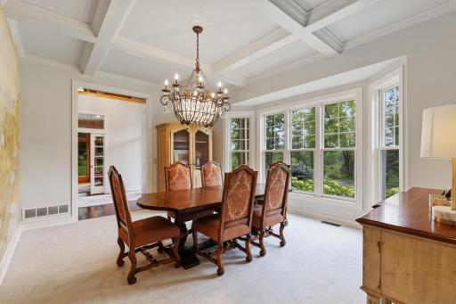 1520 W Farm Road, Chaska, MN 55318