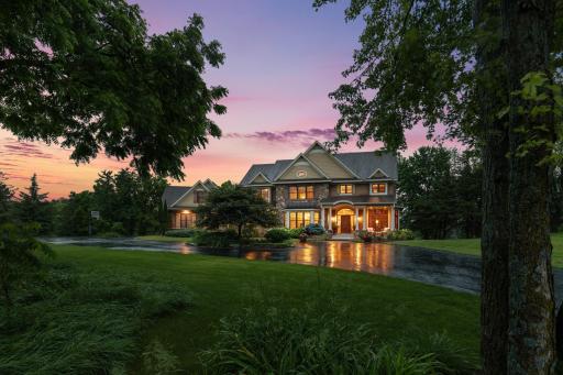 1520 W Farm Road, Chaska, MN 55318