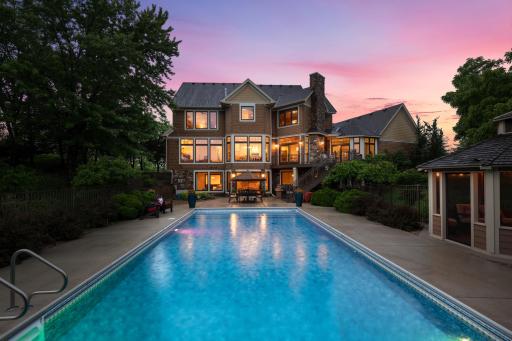 1520 W Farm Road, Chaska, MN 55318