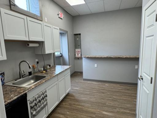 313 3rd Street E, Thief River Falls, MN 56701
