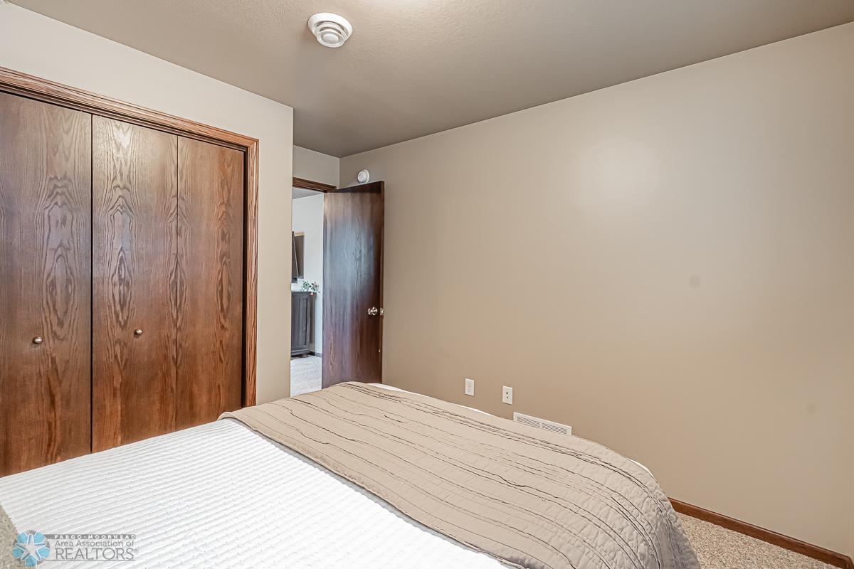 Lower bed 3