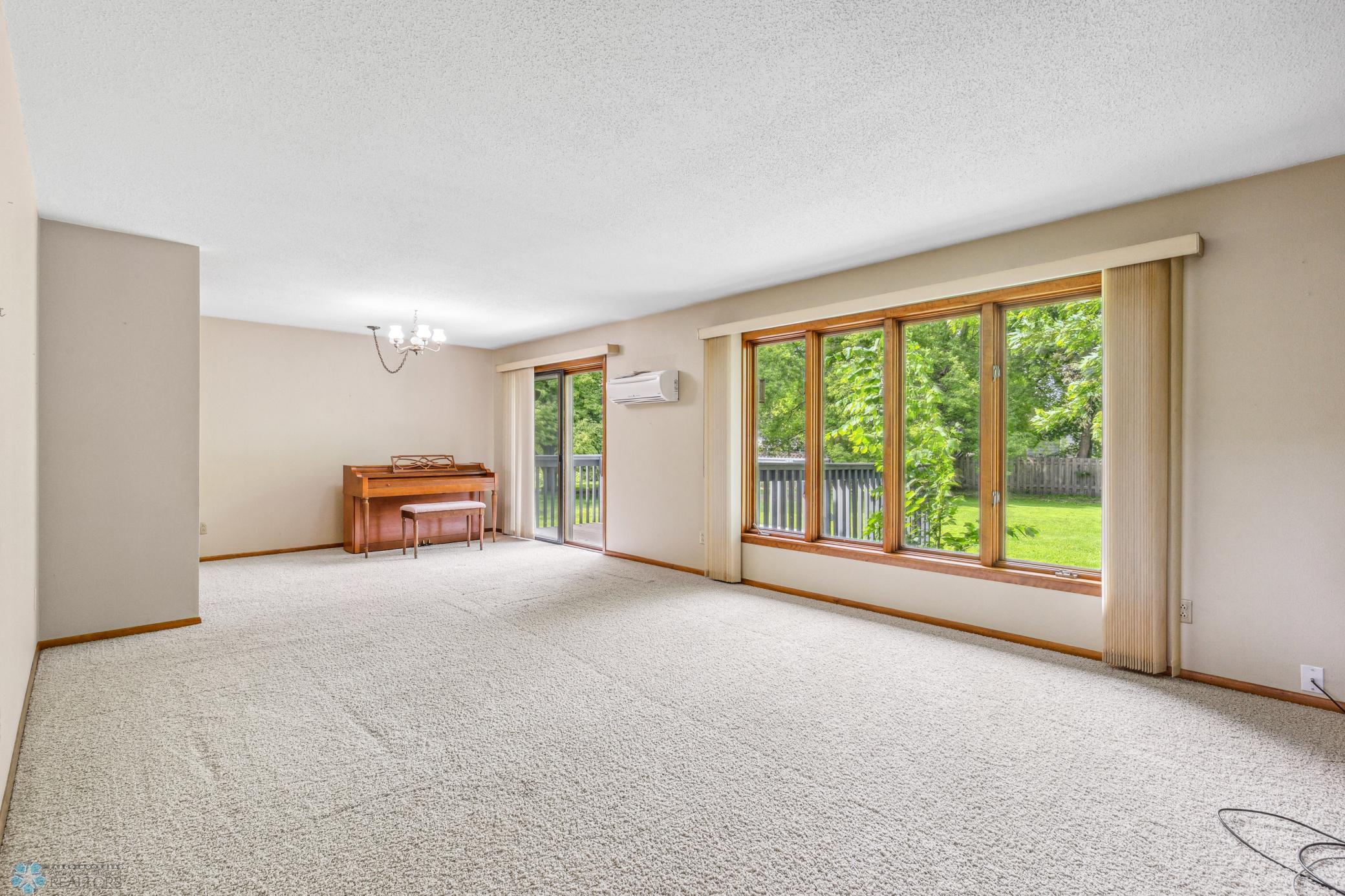 Living Rm - Formal Dining