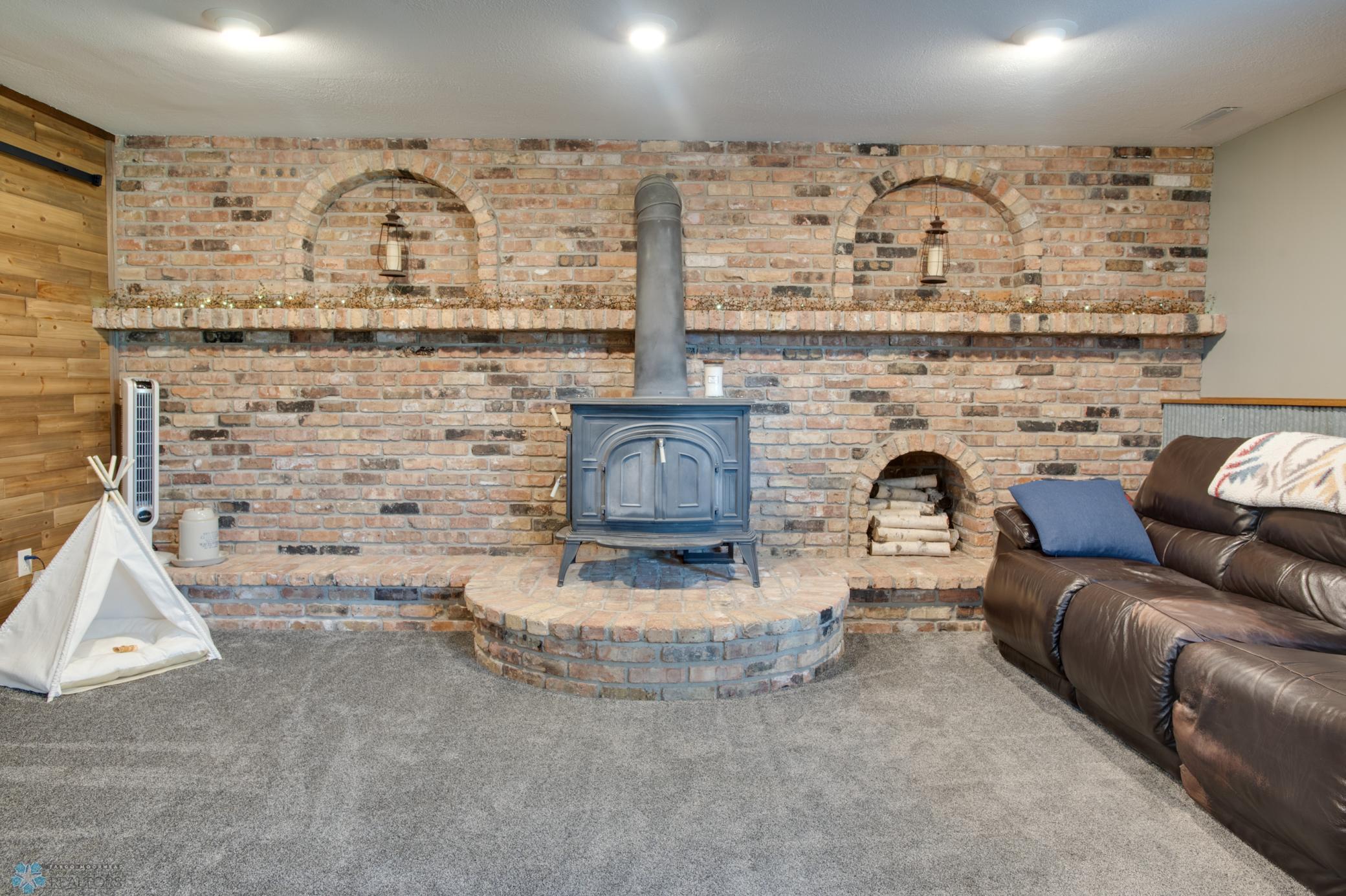 Family Room 1