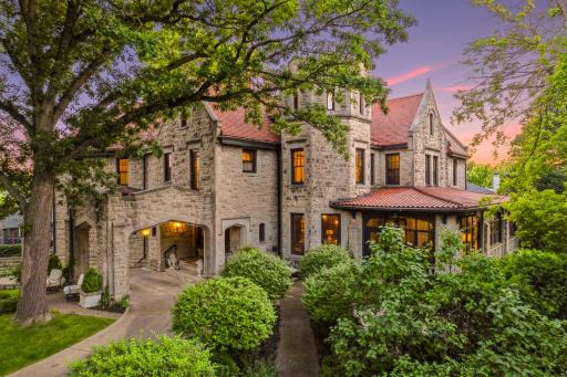 This stunning William Channing Whitney designed home is perfectly perched on a huge, private lot. It is the crown jewel of Mount Curve
