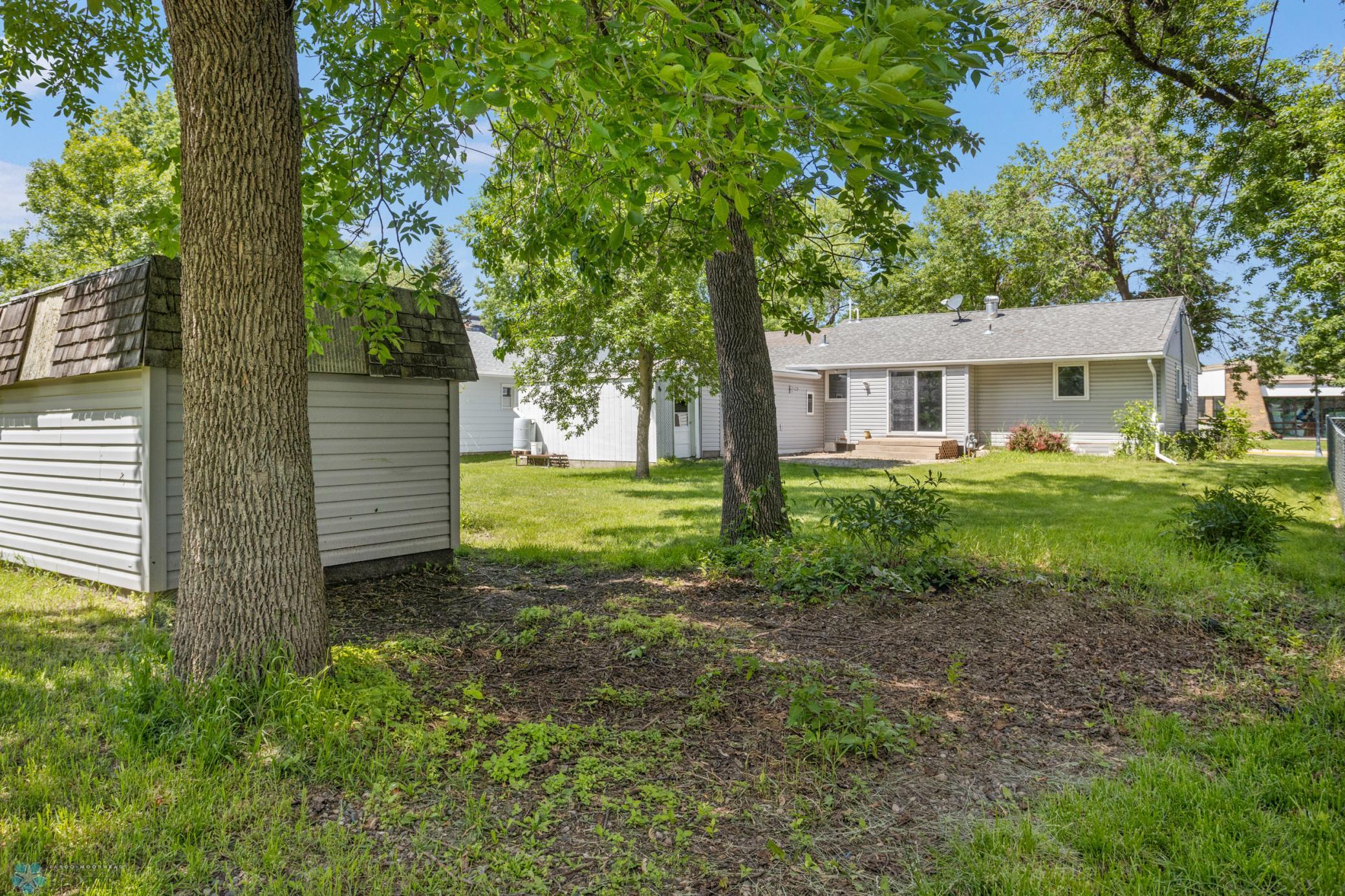 219 5th Ave W West Fargo